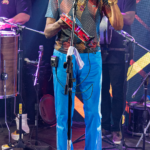 Rádio Mania Ao Vivo - Fundo de Quintal 2