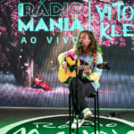 Rádio Mania Ao Vivo - Vitor Kley 9
