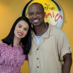 Fotos - Thiaguinho e ouvintes 79